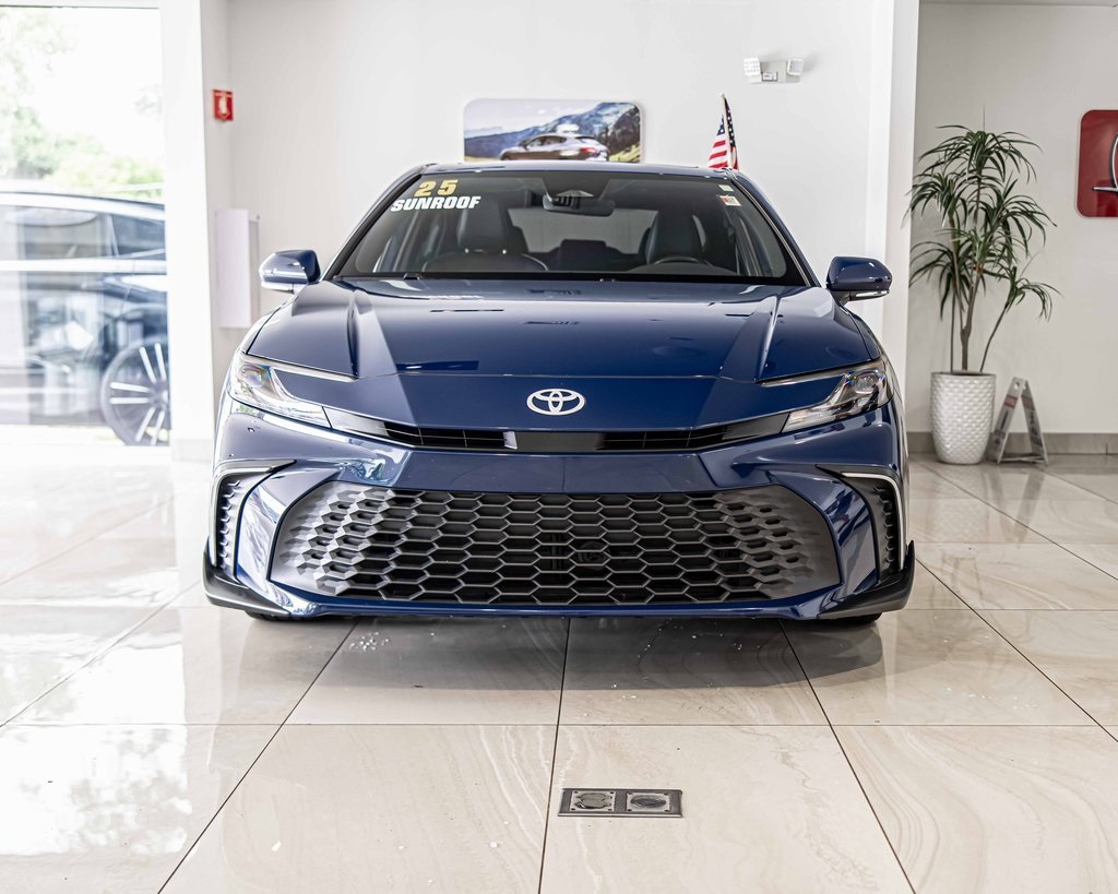 2025 TOYOTA CAMRY - Image 2