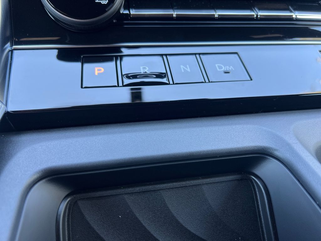2026 Nissan Armada Platinum photo 8