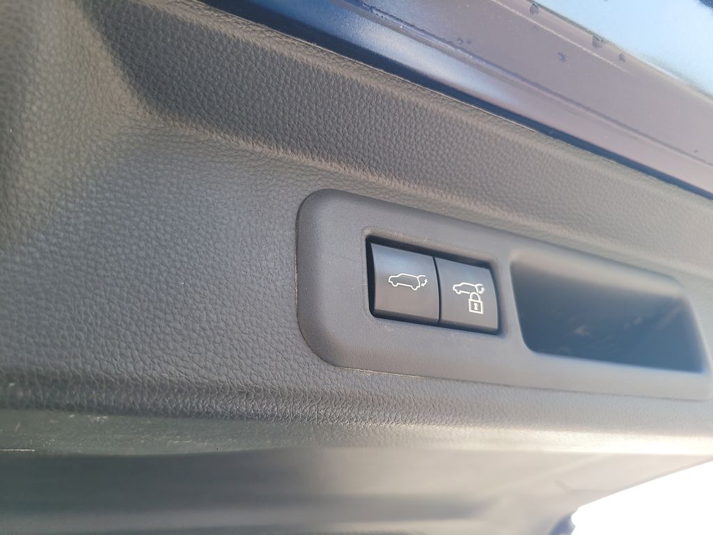 2024 Toyota Sequoia Capstone photo 26