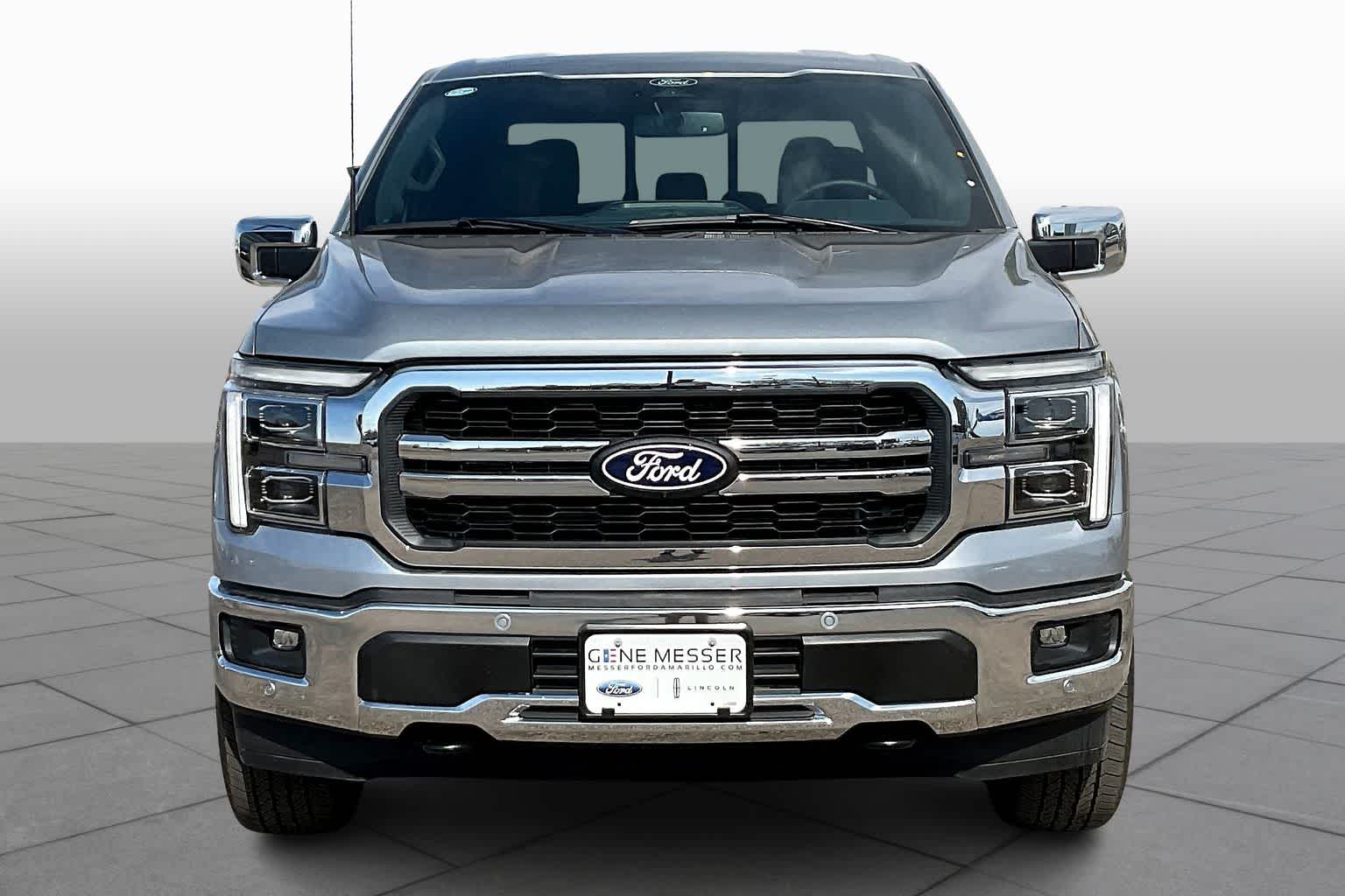 2025 Ford F-150 Lariat photo 3
