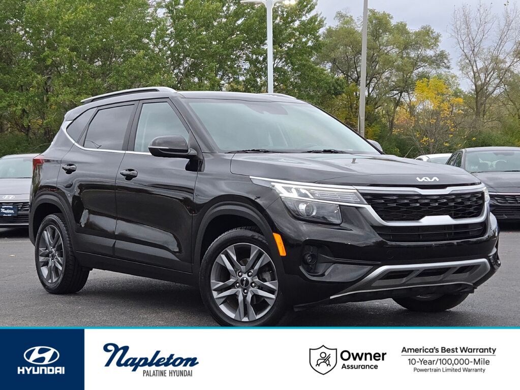 2023 Kia Seltos S's photo