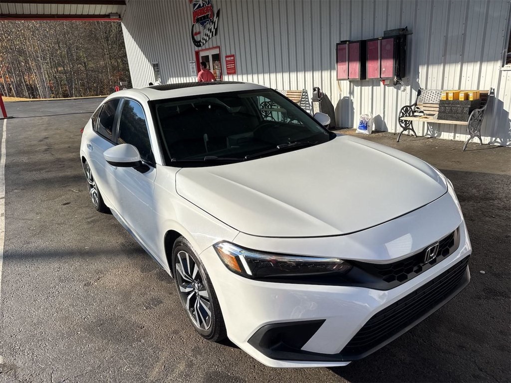 2023 Honda Civic Hatchback EX-L's photo