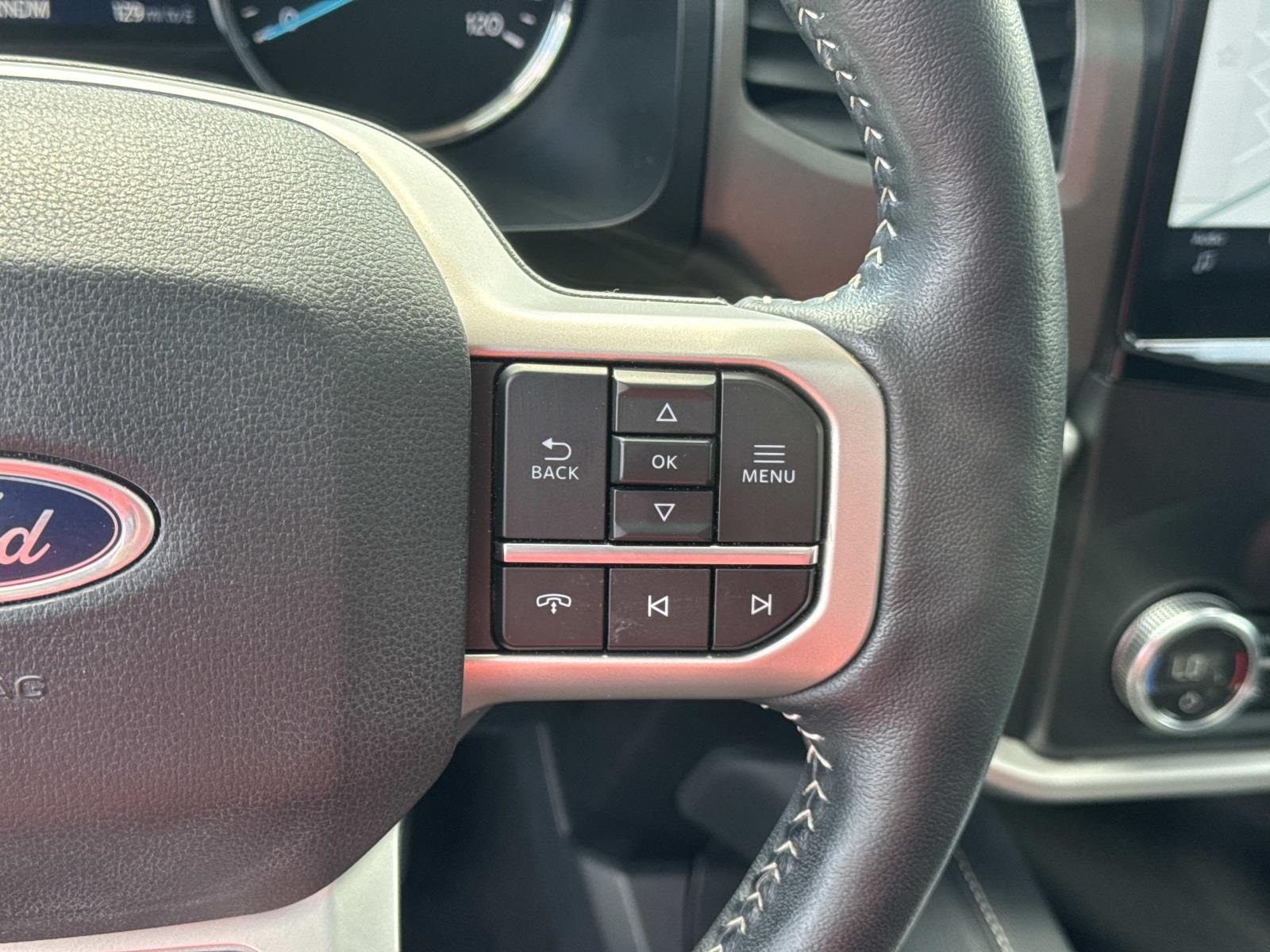 2023 Ford Expedition XLT photo 24