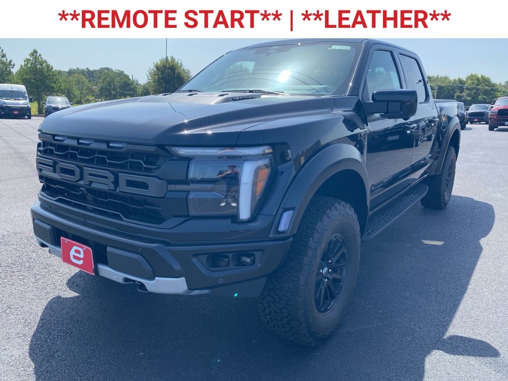 2025 Ford F-150 Raptor photo 3