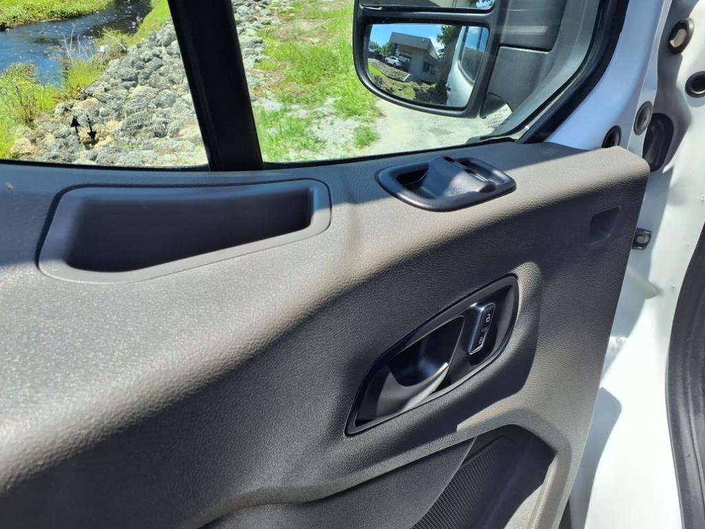 2023 Ford Transit photo 8