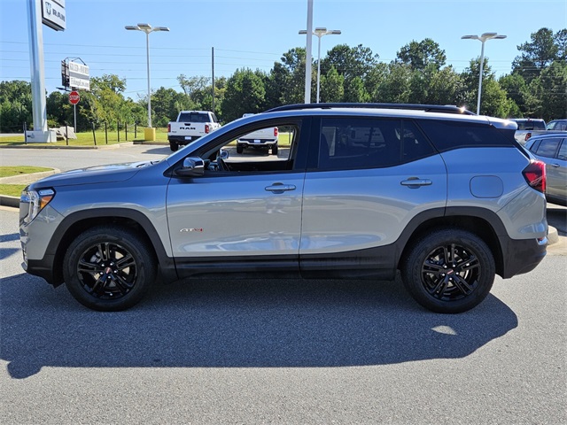 2024 Gmc Terrain AT4 photo 3