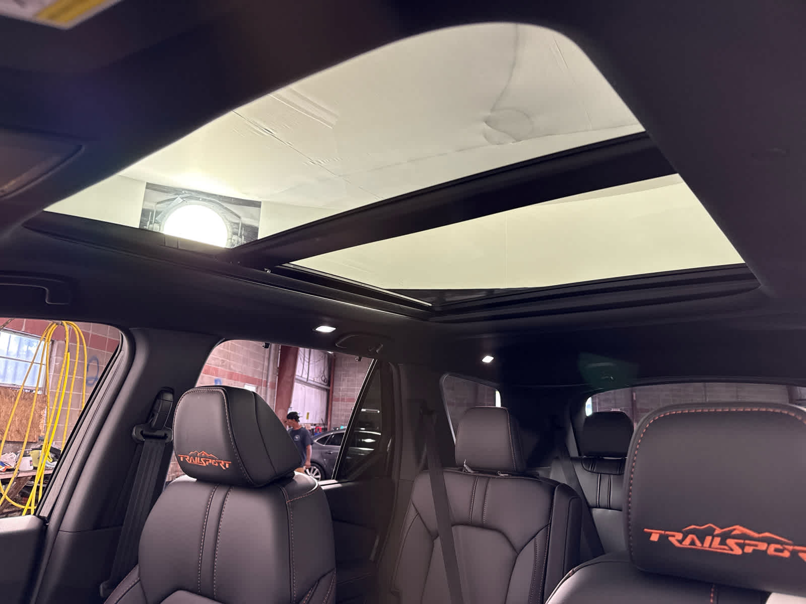 2025 Honda Pilot TrailSport photo 36