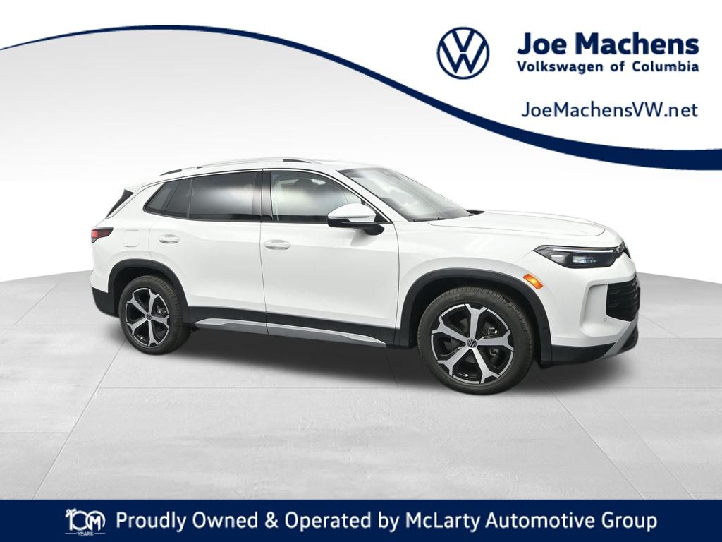 2026 Volkswagen Tiguan SE's photo