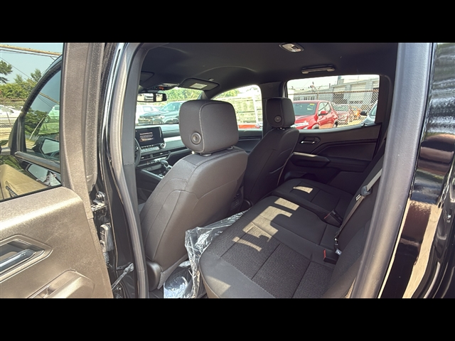 2025 Chevrolet Colorado Work Truck LT photo 27
