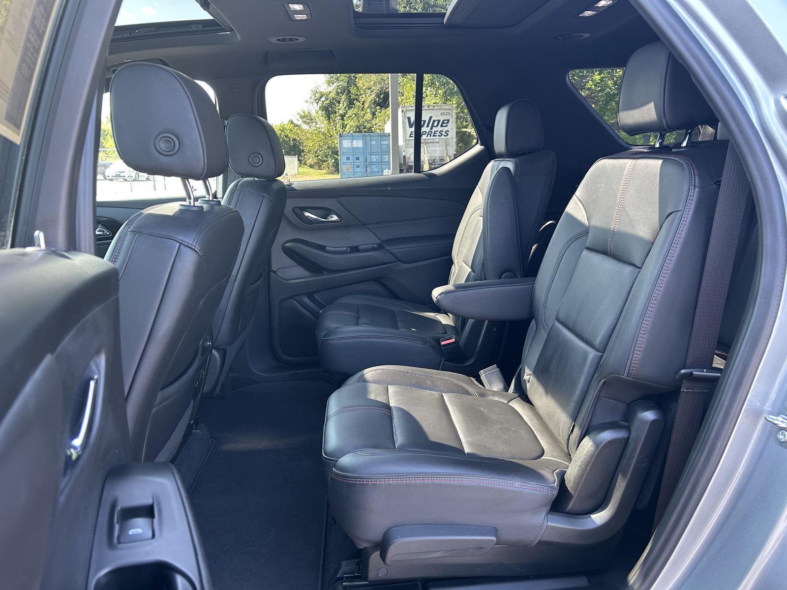 2023 Chevrolet Traverse RS photo 23