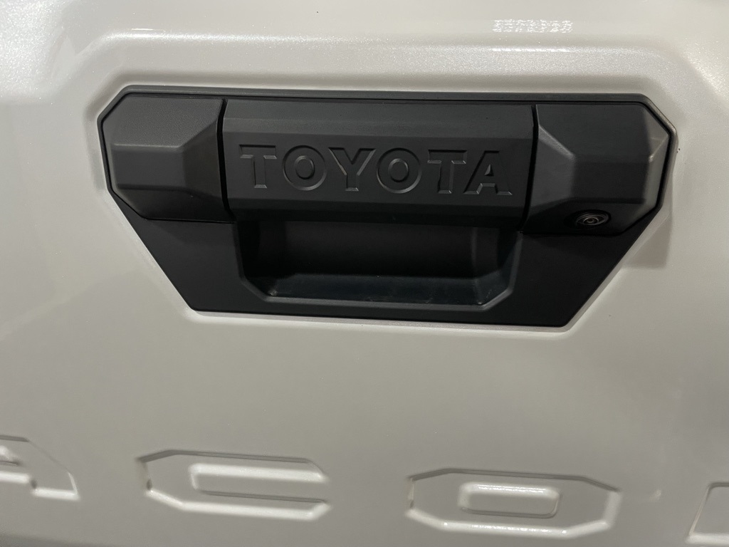 2025 Toyota Tacoma photo 13
