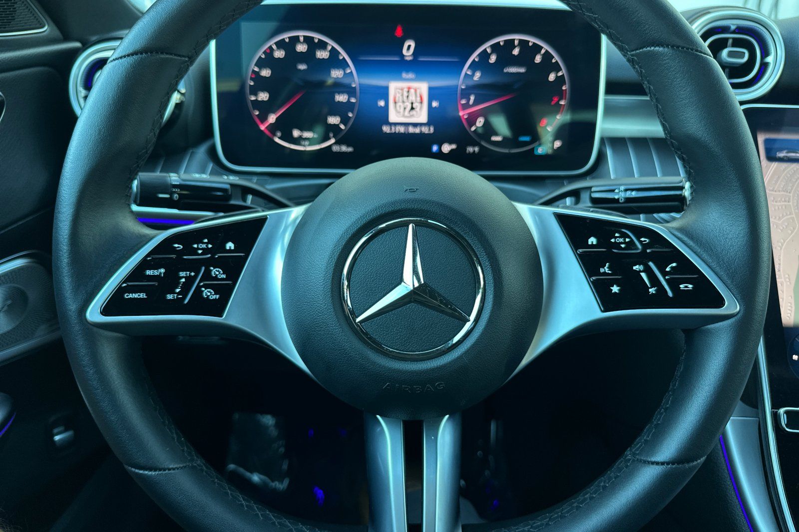 2025 Mercedes Benz C 300 photo 20