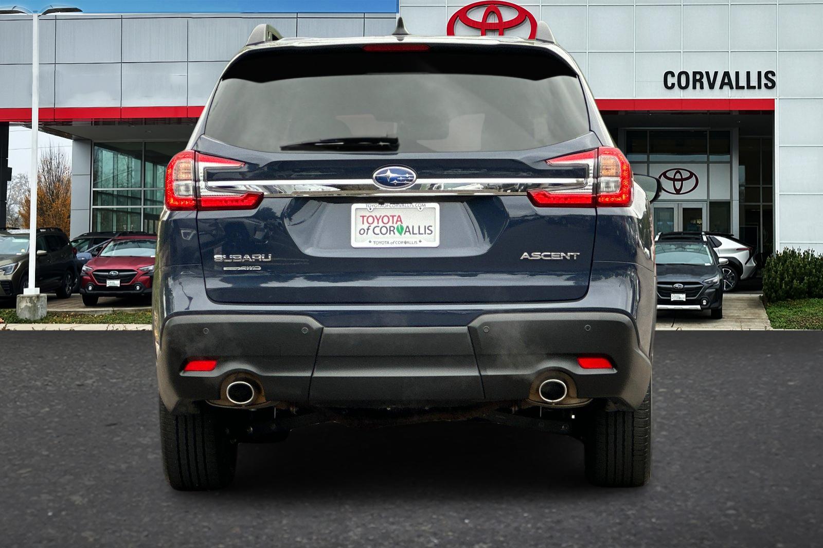 2024 Subaru Ascent Premium photo 4