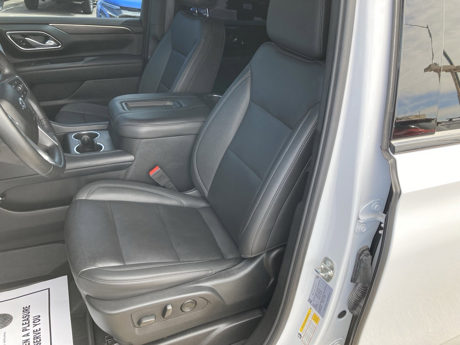 2024 Chevrolet Suburban Z71 photo 37