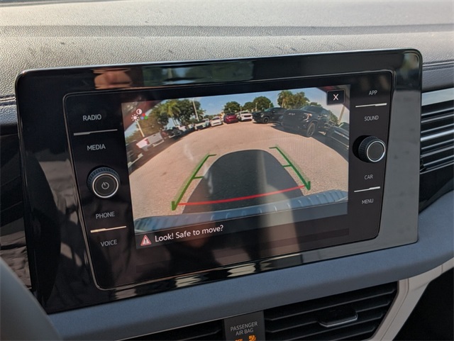 2025 Volkswagen Jetta 1.5T SE photo 14