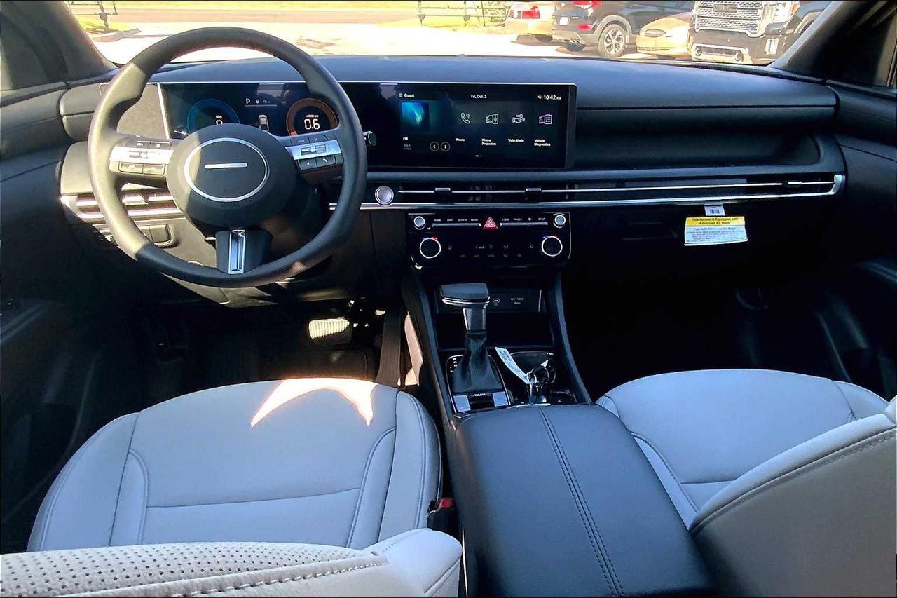2026 Hyundai Santa Cruz SEL photo 3