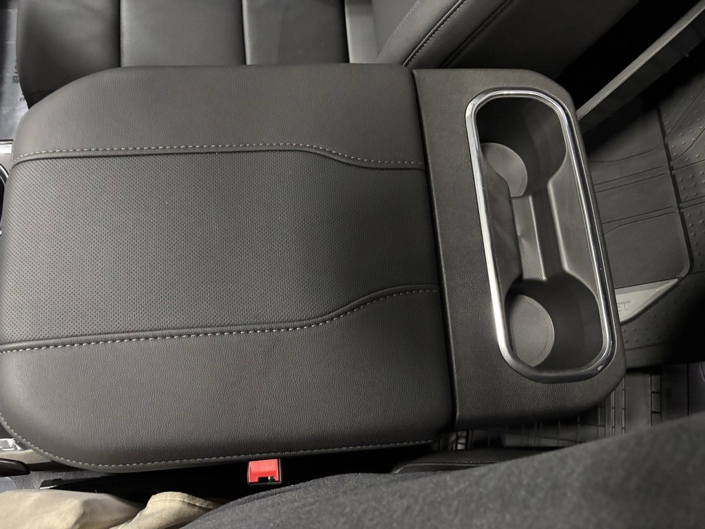 2025 Chevrolet Silverado 1500 LTZ photo 16