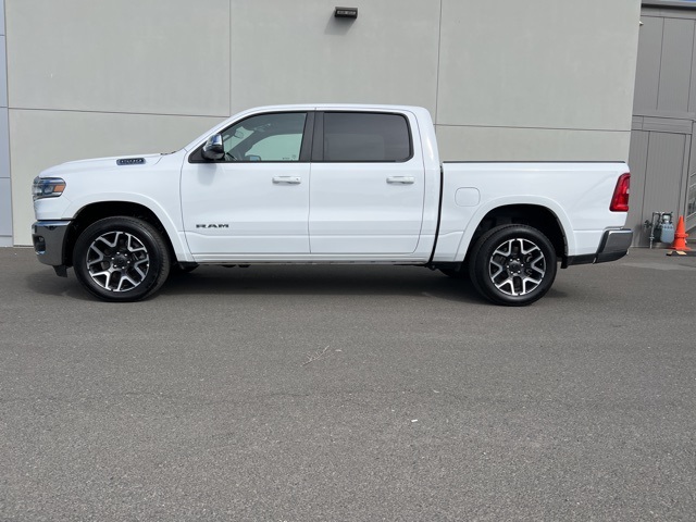 2025 Ram 1500 Laramie photo 4