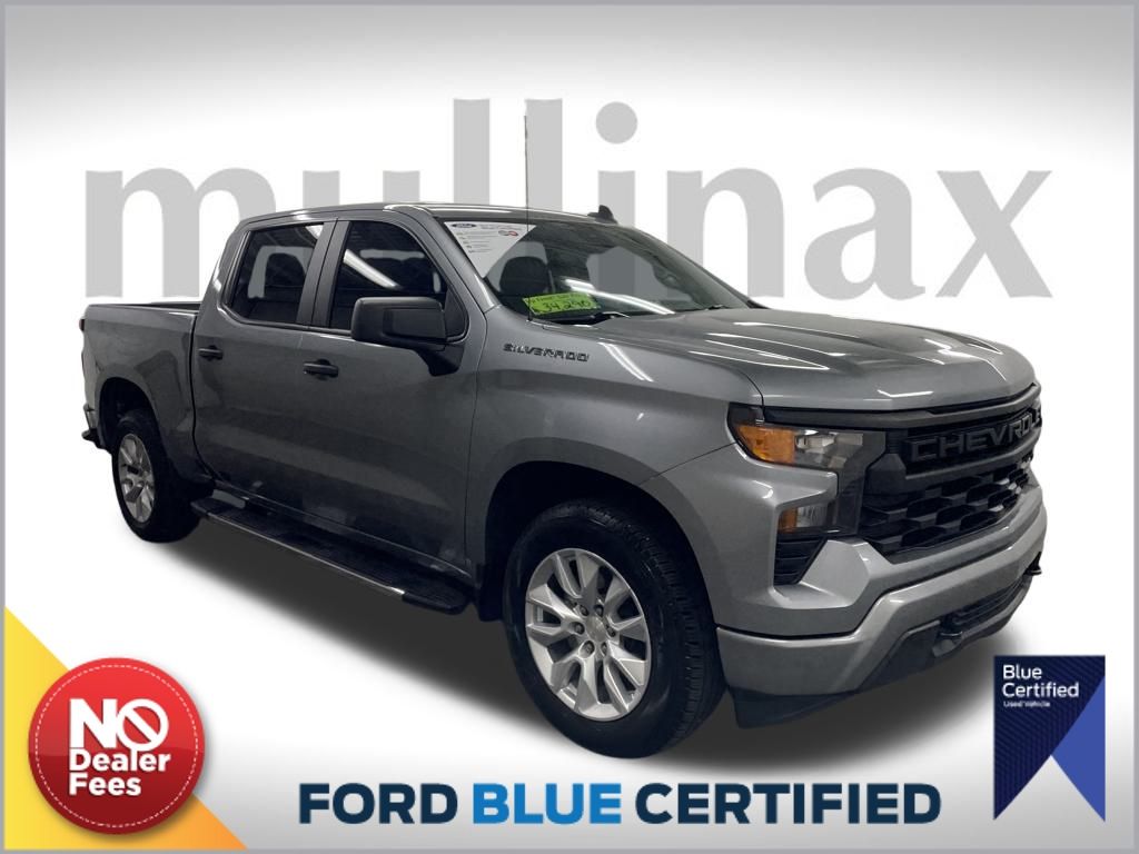 2024 Chevrolet Silverado 1500 Custom's photo