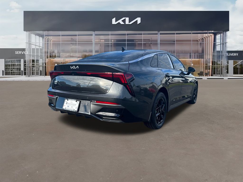 2025 Kia K5 LXS photo 3