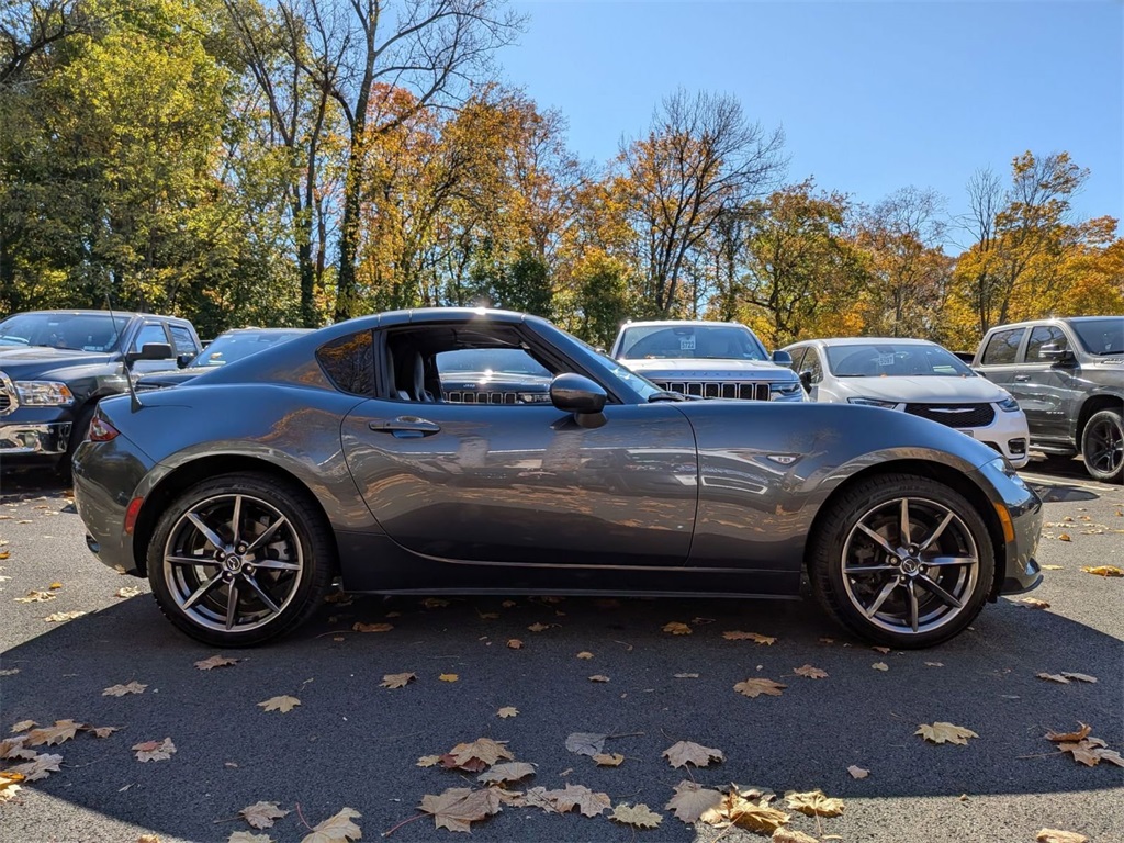 2017 Mazda MX-5 Miata Miata RF Grand Touring photo 2