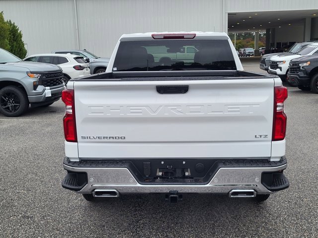2026 Chevrolet Silverado 1500 LTZ photo 3
