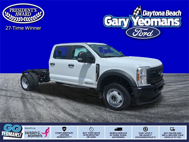 2025 Ford F-450 Super Duty Chassis Cab XL's photo