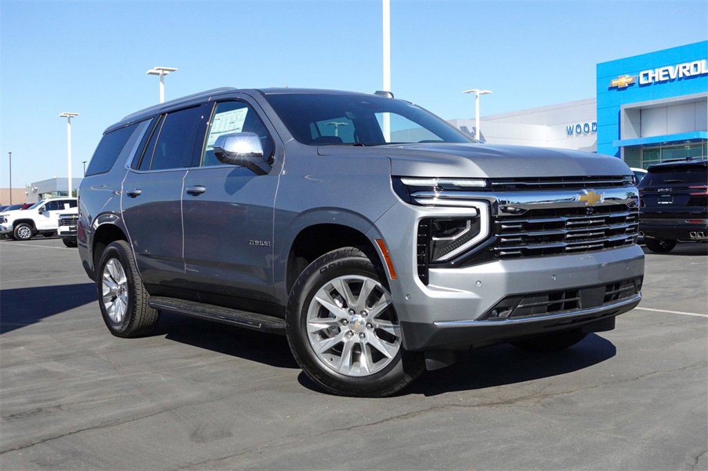 2025 Chevrolet Tahoe Premier photo 2