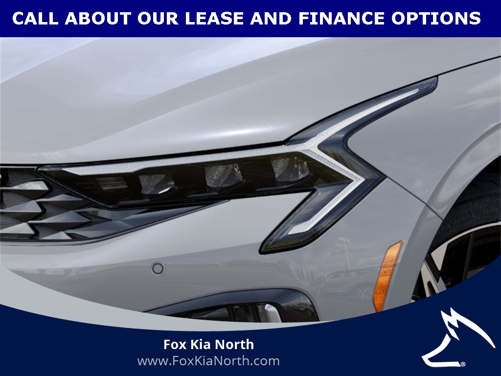 2026 Kia K5 GT-Line photo 4