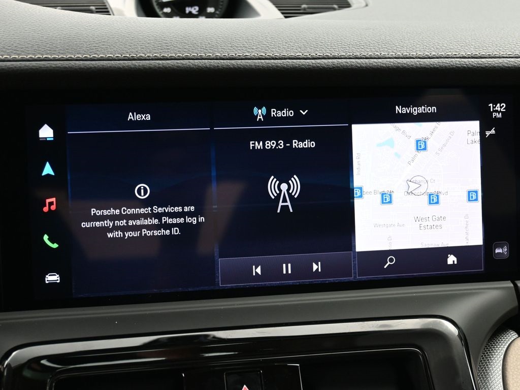 2026 Porsche Panamera E-Hybrid 4 photo 8