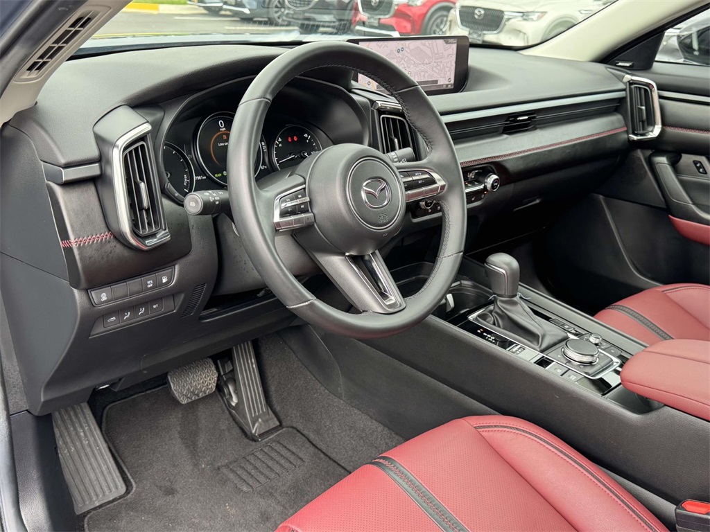 2025 Mazda CX-50 Premium Plus photo 2