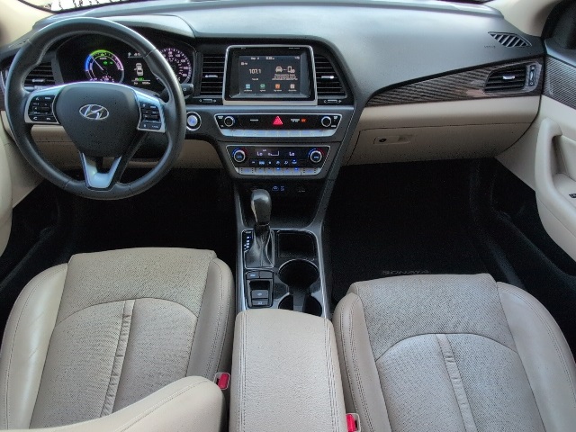 2019 Hyundai Sonata Hybrid Limited photo 4
