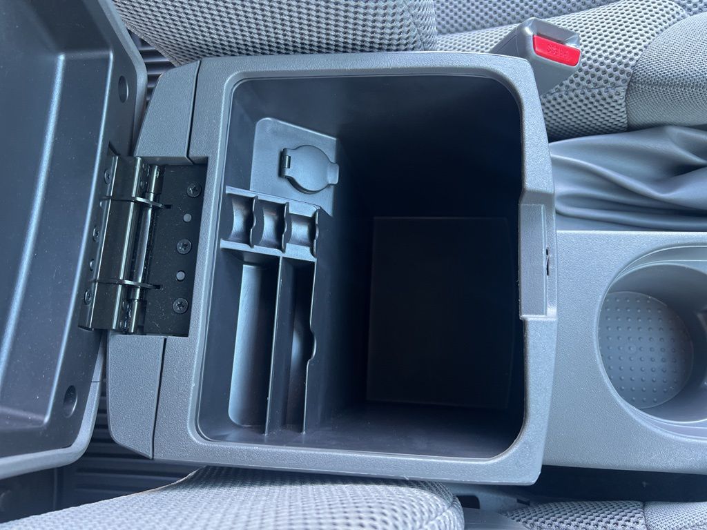 2021 Nissan Frontier Crew Cab photo 18