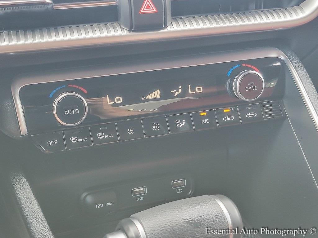 2023 Kia K5 GT-Line photo 12