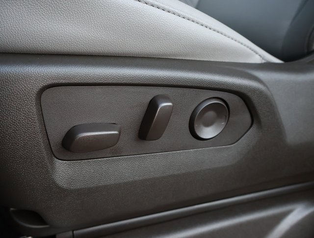 2025 Chevrolet Tahoe LT photo 10