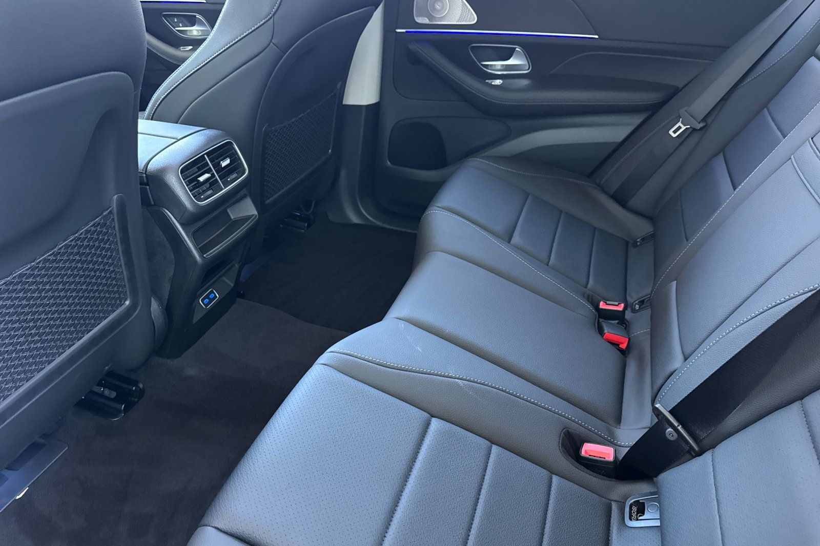 2025 Mercedes Benz GLE 350 4MATIC photo 10