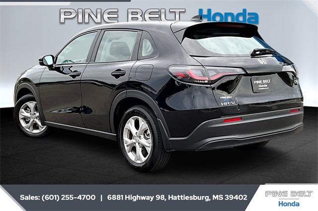 2025 Honda HR-V LX photo 2