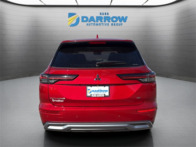 2025 Mitsubishi Outlander SE photo 4