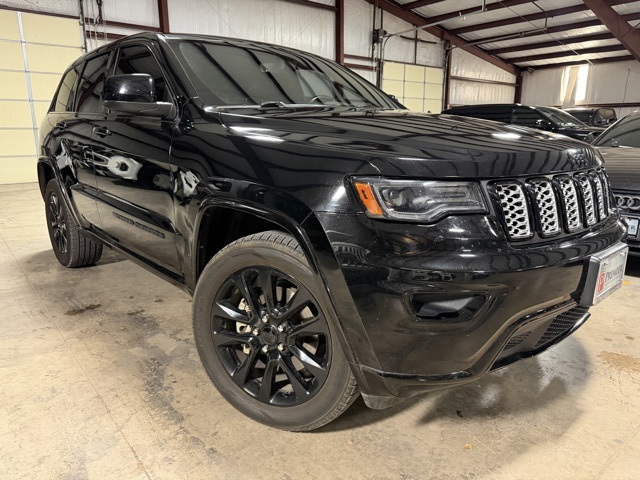 2022 Jeep Grand Cherokee WK Laredo X's photo