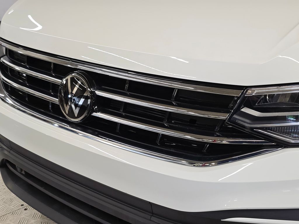 2024 Volkswagen Tiguan SE Wolfsburg Edition photo 8