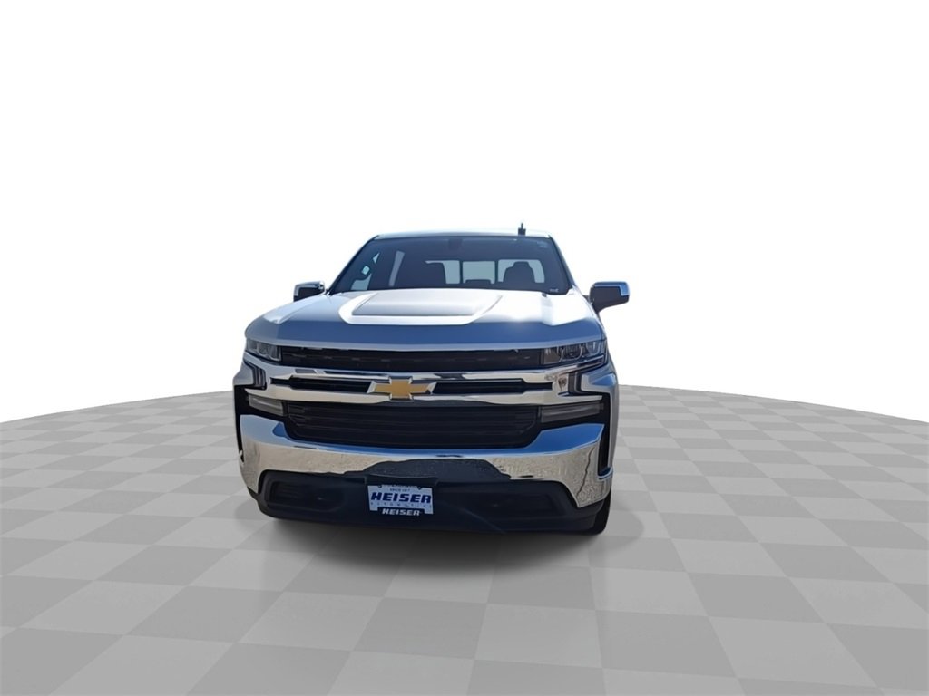 2020 Chevrolet Silverado 1500 LT photo 3