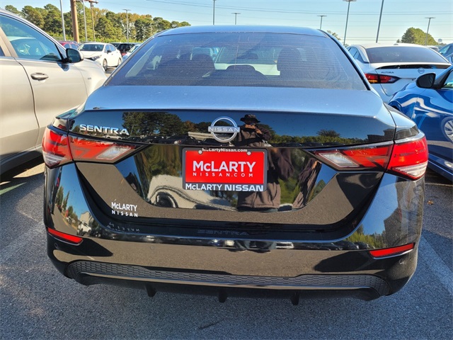 2025 Nissan Sentra S photo 4