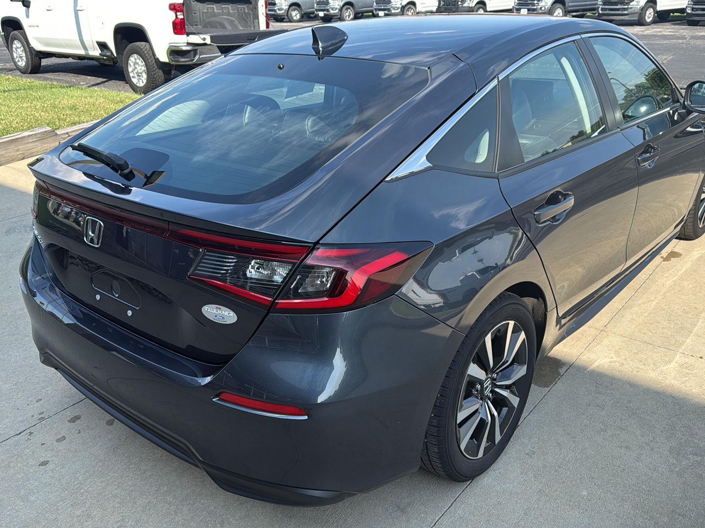 2022 Honda Civic EX-L photo 13