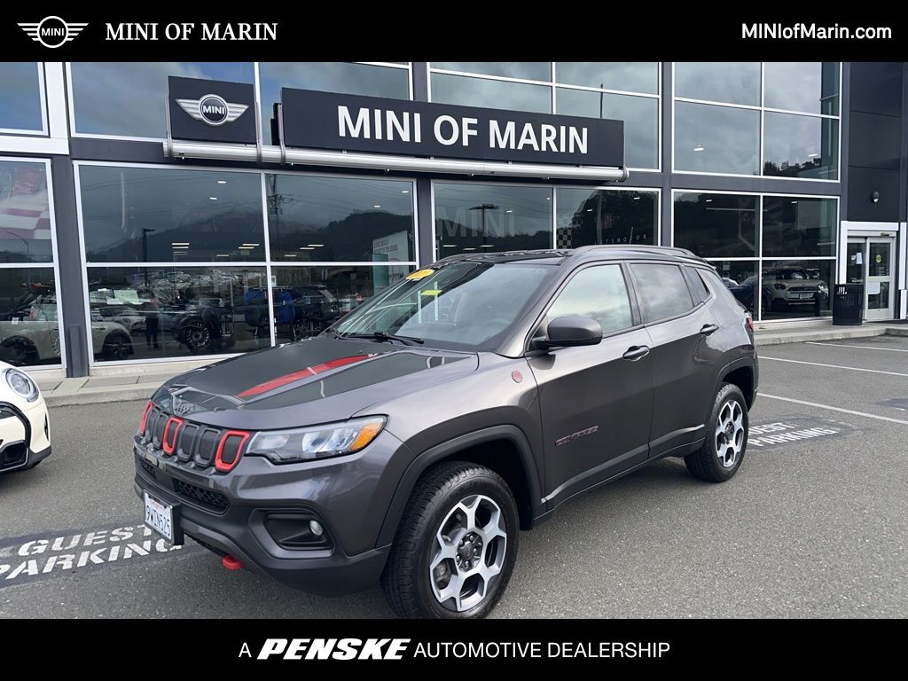 2022 Jeep Compass Trailhawk's photo