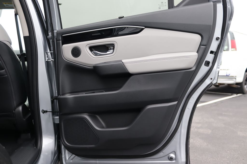 2025 Honda Pilot Touring photo 15