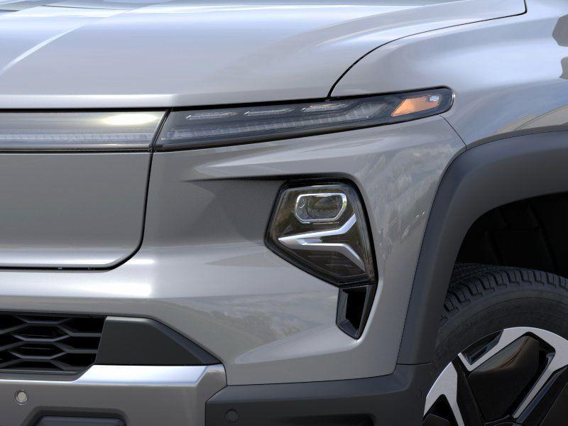 2026 Chevrolet Silverado EV LT photo 10