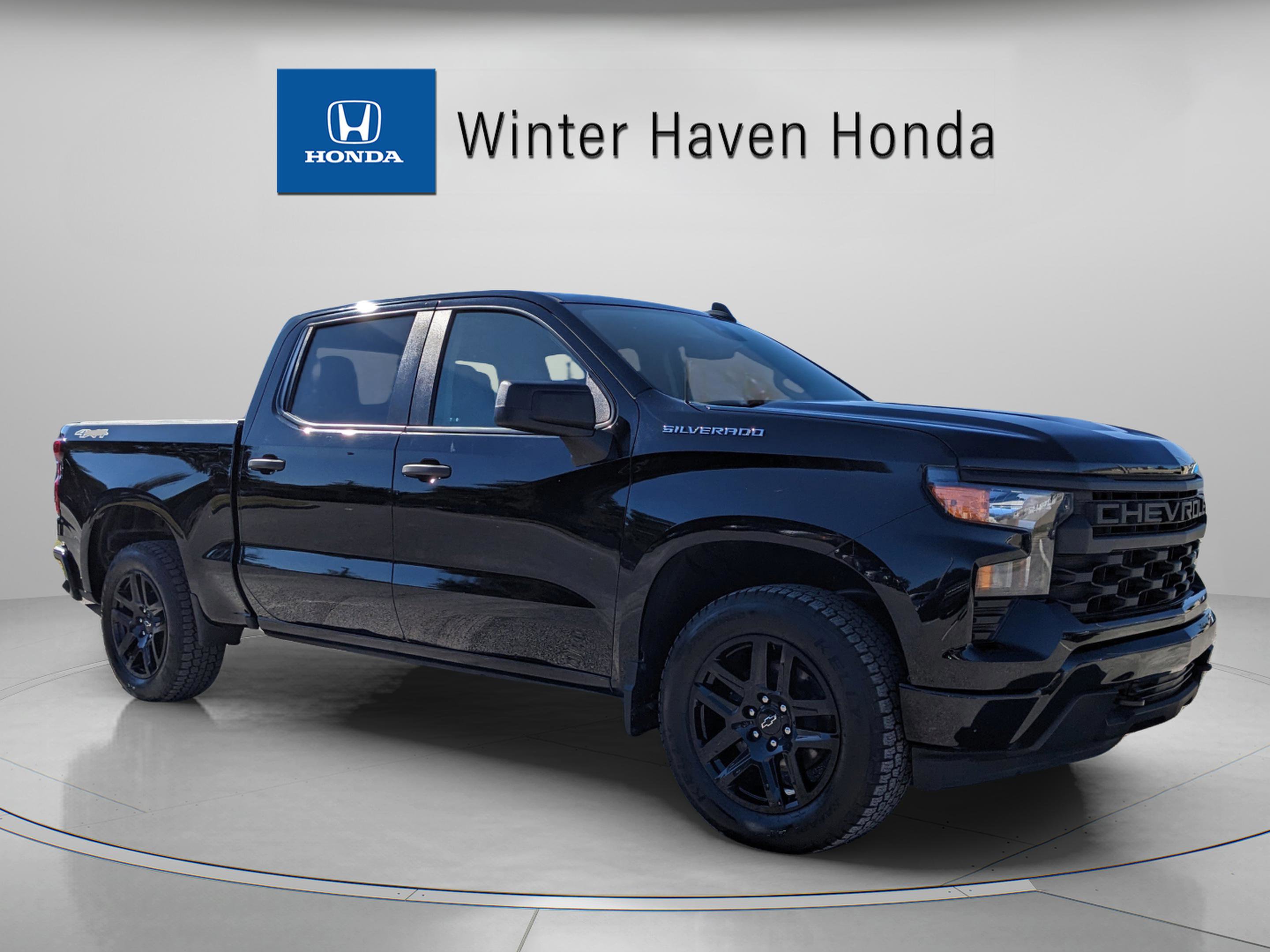 2022 Chevrolet Silverado 1500 Custom's photo