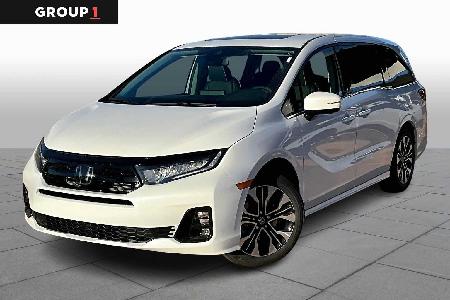 2026 Honda Odyssey Elite's photo