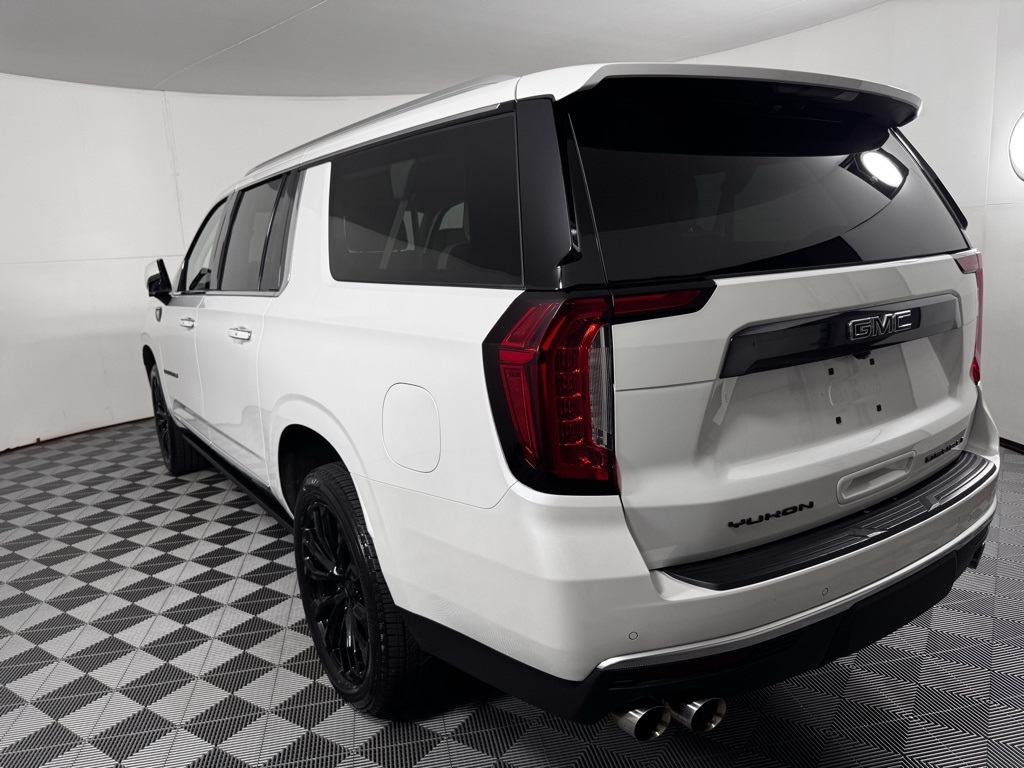 2024 Gmc Yukon XL Denali photo 4