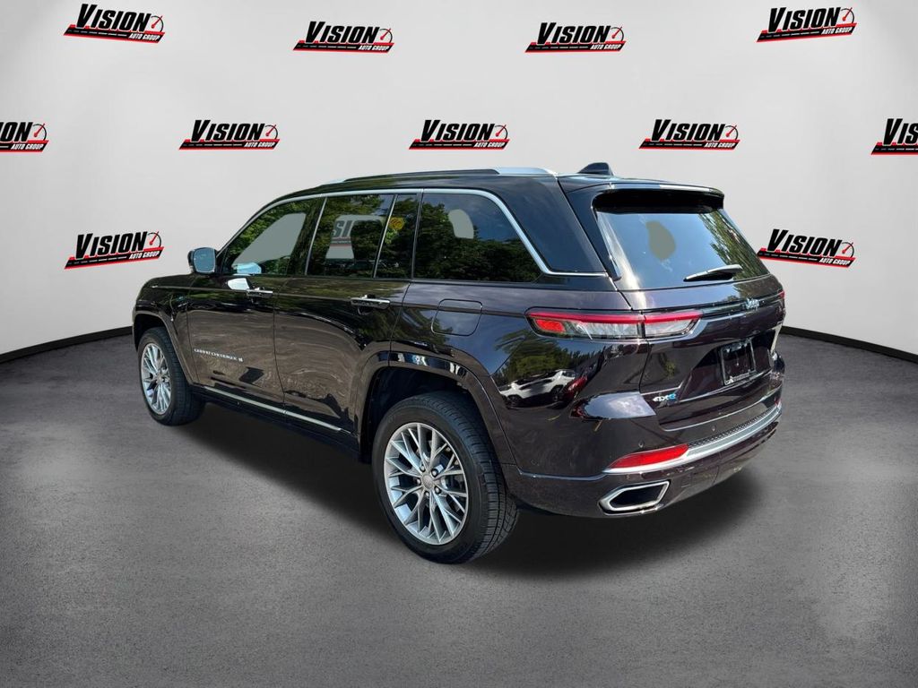 2022 Jeep Grand Cherokee Summit 4xe photo 5